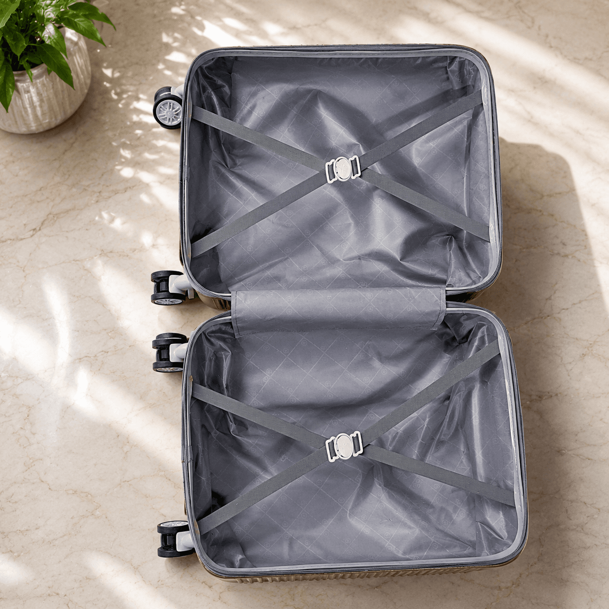 Long Life Cross-Line Premium Hard Shell Trolley detail 7